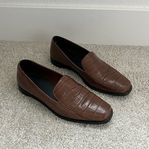 Everlane 90s loafer in brown croc